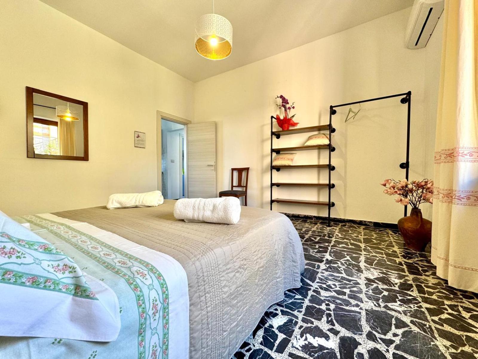 Orchid House Apartment บารีซาร์โด ภายนอก รูปภาพ